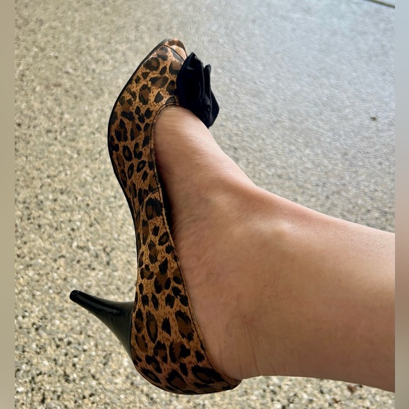 Leopard Print Heels - Picture 3 of 4